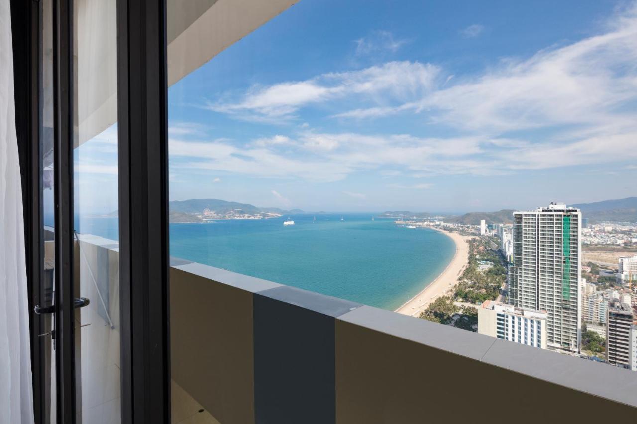 Ferienwohnung Celina Bayfront Nha Trang Exterior foto